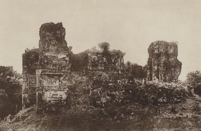 Cidades em ruínas do Ceilão: Jetawanarama, do norte (foto p/b) de Henry W. Cave