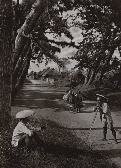 Sobre o antigo Tokaido (foto a p/b) de Herbert Ponting