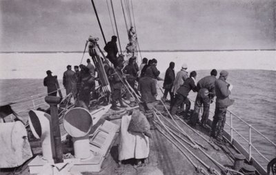 A abordagem à pack-ice (foto a p/b) de Herbert Ponting