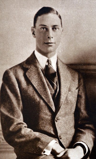 O Príncipe Alberto e Lady Elizabeth Bowes-Lyon, recentemente noivos de Herbert Vandyk