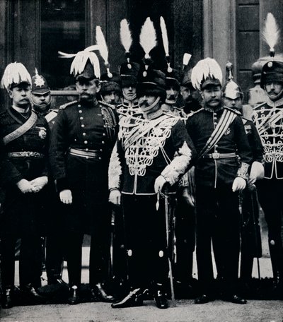 O futuro rei Eduardo VII e oficiais do Queens possuem Oxfordshire Hussars, 1897 1911 de Hills and Saunders