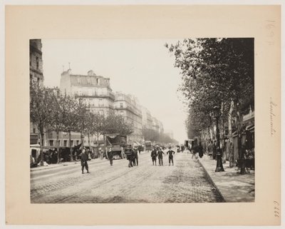 Uma rua em Montmartre, Paris, c.1890 (foto) de Hippolyte Blancard