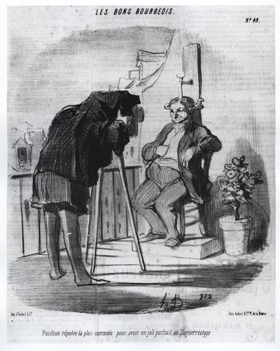 Les Bons Bourgeois - A posição mais conveniente para ter um belo retrato no daguerreótipo, caricatura de Daumier - em "Charivari" de 24/07/1847. de Honoré Daumier
