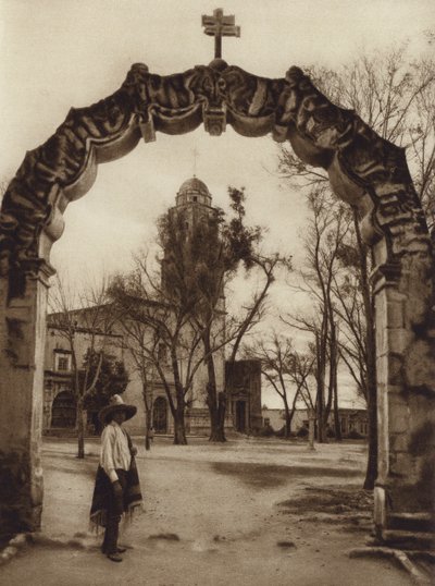 México: Igreja de Acambaro, Estado de Michoacan (fotografia a preto e branco) de Hugo Brehme