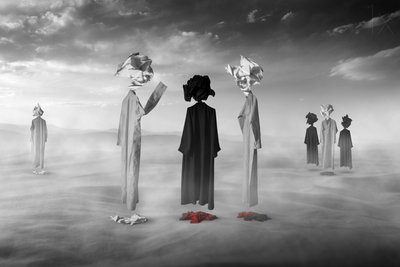 Figuras Surreais do Deserto de Hussain Buhligaha