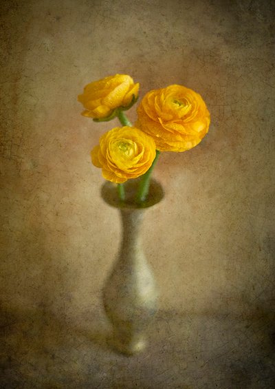 Vaso «Golden Ranunculus» de Igor Tokarev