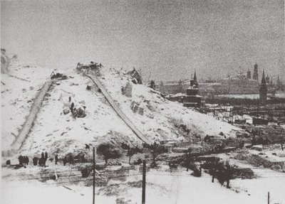 A demolição da Catedral de Cristo Salvador em Moscou, 1931 de Ilya Arnoldovich Ilf