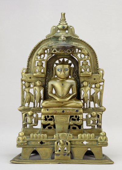 Imagem sentada do Jain Tirthankara Kuntanatha, Vasantagarh, sul do Rajastão, 1476 (latão com incrustações de cobre e prata) de Indian School