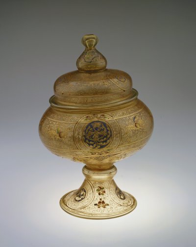 Bacia com tampa, dinastia mameluca (vidro com decoração dourada e esmaltada) de Islamic School