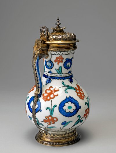 Jarro Fritware, Período Otomano (cerâmica vidrada com dourado prateado) de Islamic School