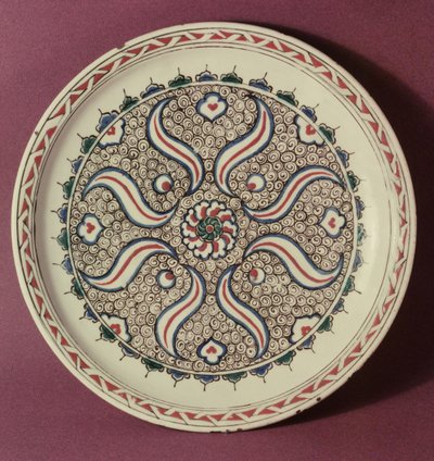 Placa decorada com um padrão de chama, Iznik, da Turquia (cerâmica) de Islamic School
