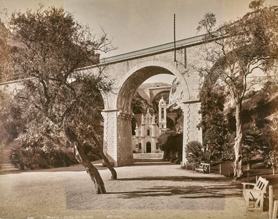 Álbum "Génova e Pisa": Capela Sainte Dévote no Mónaco, c.1880-90 (foto a p/b) de Italian Photographer