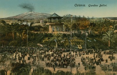 Jardim de Bellini, Catania, Sicília. Postal enviado em 1913. de Italian Photographer