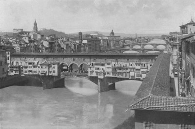 Florença, Vista das Três Pontes (foto a p/b) de Italian Photographer