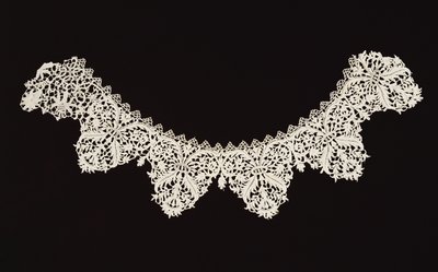 Colar, de Veneza, 1625-50 (linho e renda de agulha) de Italian School