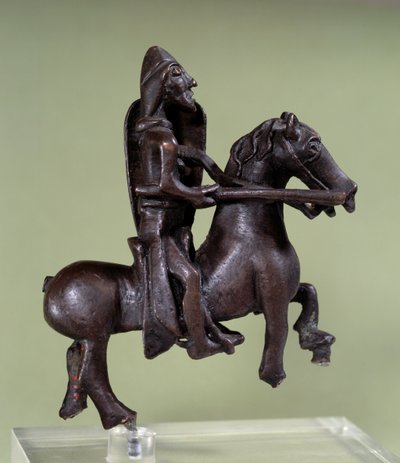 Arte românica: Estatueta de cavaleiro de bronze com armadura. Escultura em bronze da escola italiana. Século XI ou XII. Paris, Museu do Louvre. de Italian School