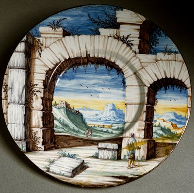 Ruína e paisagem. Prato cerâmico produzido em Angarano, Itália. Por volta de 1650 Florença, Museo Nazionale del Bargello de Italian School