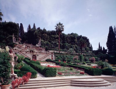 Vista dos jardins de Italian School