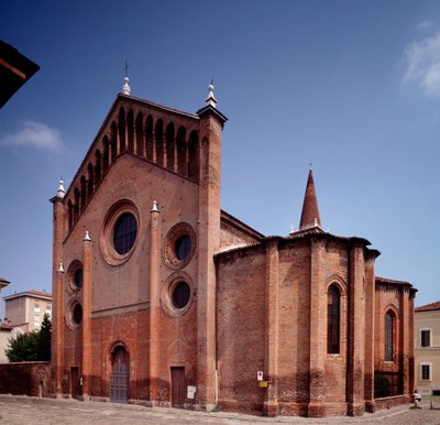 Vista da fachada de Italian School