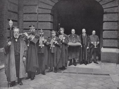 Dia da eleição no Girdlers Hall, a procissão da coroa de J. Benjamin Stone
