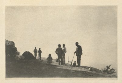 Trabalho de câmera: Grupo em uma estrada de colina - Granada de J. Craig Annan