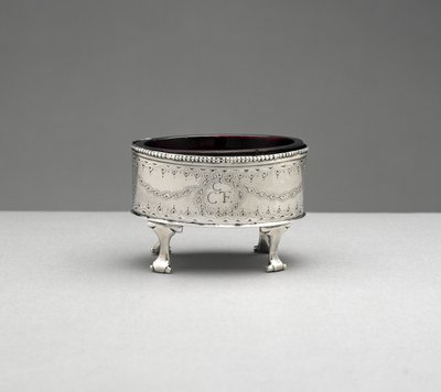 Prato de sal, c. 1785-1803 (prata e vidro) de Jacob Gerritse (attr.to) Lansing