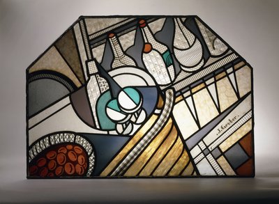 Um painel de vitrais Art Déco representando um bar de coquetéis (vitrais com chumbo) de Jacques Gruber