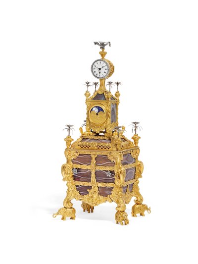 Relógio de mesa musical George III, c.1766 (ormolu, prata e ágata) (ver também 1860) de James Cox