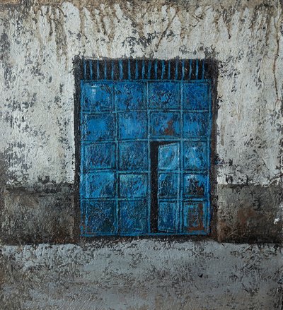 Parede com janelas em azul envelhecido de James Kamande