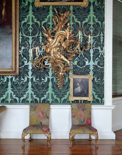 Cadeiras laterais e girandole, da Suite da Galeria, feitas por James Pascall de James Pascall