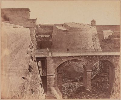 Ponte na Porta Reale, Malta, por volta de 1856 de James Robertson