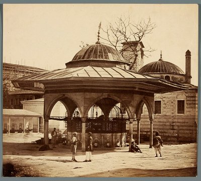 "Fonte no pátio de Santa Sofia" de James Robertson