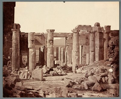 «Interior dos Propileus» [Atenas. Acrópole - Propileus] de James Robertson