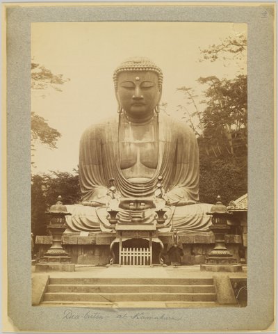 Daibutsu em Kamakura, Japão (foto a p/b) de Japanese Photographer