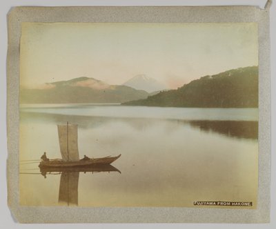 Fujiyama de Hakone, Província de Kanagawa, Japão (foto a p/b colorida à mão) de Japanese Photographer
