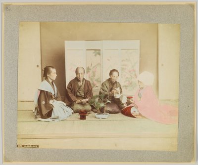 Cerimônia de casamento japonesa (foto a p/b colorida à mão) de Japanese Photographer