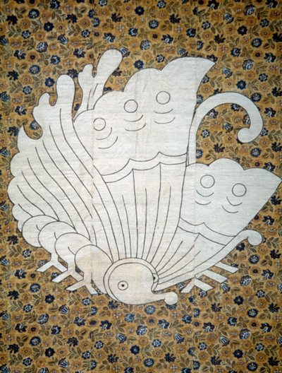 Colcha Futonji em chita com padrão floral, brasão de família representando uma borboleta, seda crua e fiada, máscara tingida em reserva com amido de arroz, xilogravura direta, pigmentos de tinta, civilização japonesa, período Edo-Meiji de Japanese School