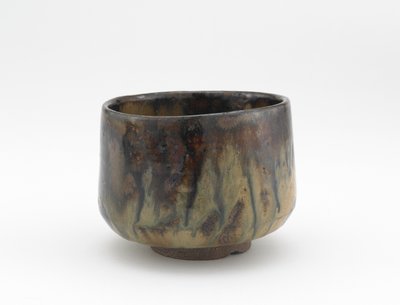 Tigela de chá chamada Ochiba (folhas caídas), utensílios Takatori ou Yatsushiro de Japanese School