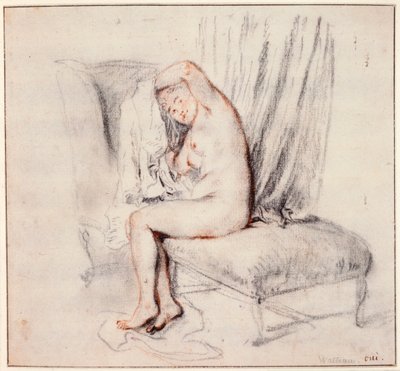 Mulher nua sentada em uma espreguiçadeira, vestindo a camisa, do século XVIII. de Jean Antoine Watteau