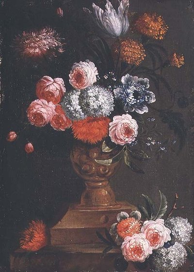 Túlipas, Calêndulas, Viburnum, Esqueçam-me, Rosas e outras Flores numa Urna de Jean Baptiste (attr. to) Bosschaert