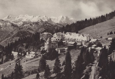Grand Hotel, Rigi Kaltbad, Situado no caminho-de-ferro Vitznau Rigi Kulm cogwheel (foto a p/b) de Jean Gaberell