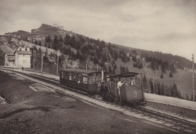 Vitznau Rigi Kulm, comboio de cremalheira (foto a p/b) de Jean Gaberell