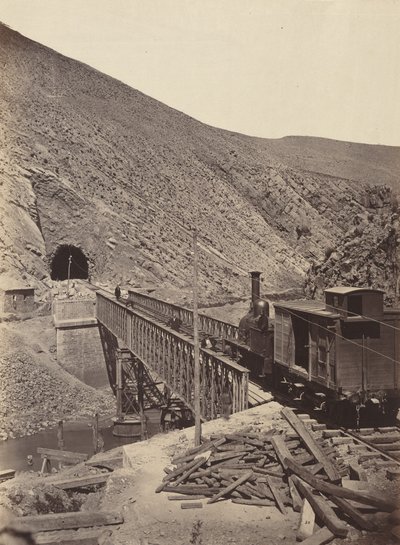 Ponte e túnel sobre o Jalon, Madrid para Saragoça, c. 1860-1865 (foto) de Jean Laurent