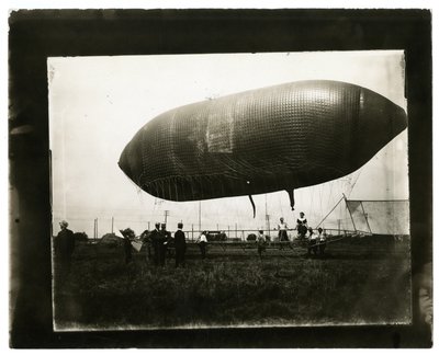 Nave Aérea "California Arrow" de Jessie Tarbox Beals