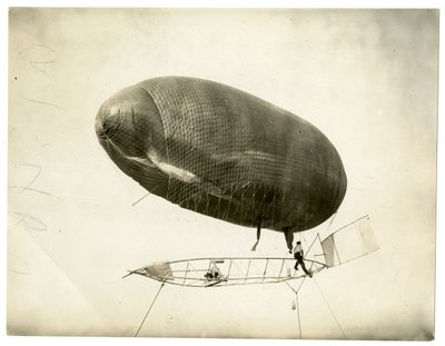 Nave Aérea "California Arrow" de Jessie Tarbox Beals