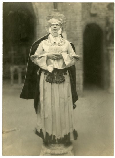 Alice McKay Kelley, c.1905-40 (foto gelatina prateada) de Jessie Tarbox Beals