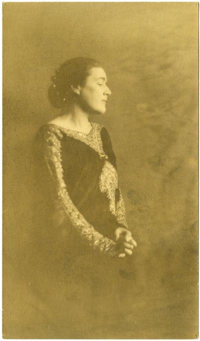Fanny Hurst, c.1909-20 (foto em prata gelatina) de Jessie Tarbox Beals