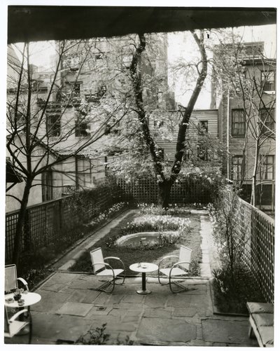 Jardim da Sra. W H Wells 265 W 11th de Jessie Tarbox Beals