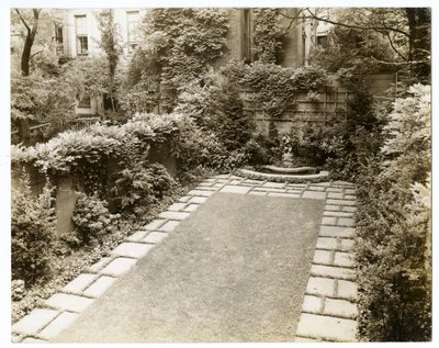 Sr. e Sra. John Morgan, 39 W 11, c.1938-39 (foto gelatina prateada) de Jessie Tarbox Beals