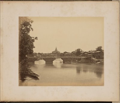 Uma ponte em Srinaggar sobre o Jhelum de John Edward Saché
